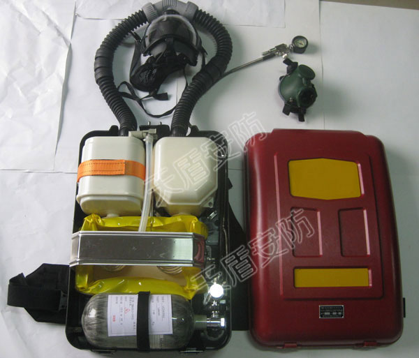 High Pressure Compressed Oxygen Respirator