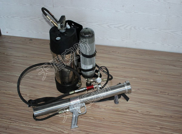 QWMB12 Impulse Water Mist Fire Gun