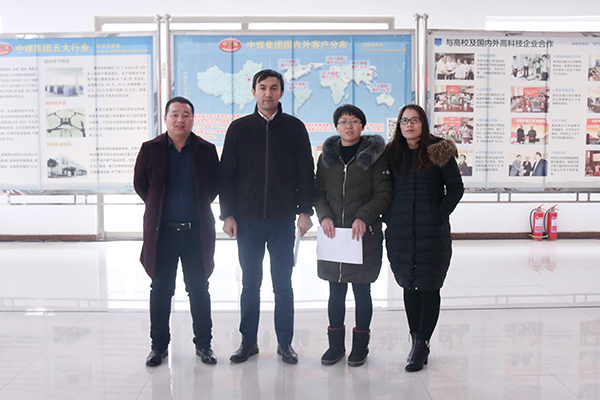 Warm Welcome Kyrgyzstan Merchants to Visit Shandong Day Shield for Procurement