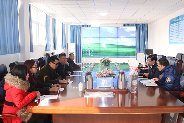 Warmly Welcome Vietnamese Businessmen to Visit Shandong Sky Shield For Inspection