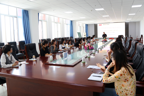 Our Jining Industrial And Commercial Vocational Training School Held International Trade Business Communication Skills Training